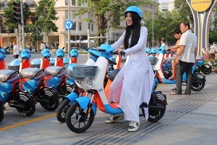 TP HCM mở thêm 37 trạm xe đạp điện công cộng - Ảnh 1.