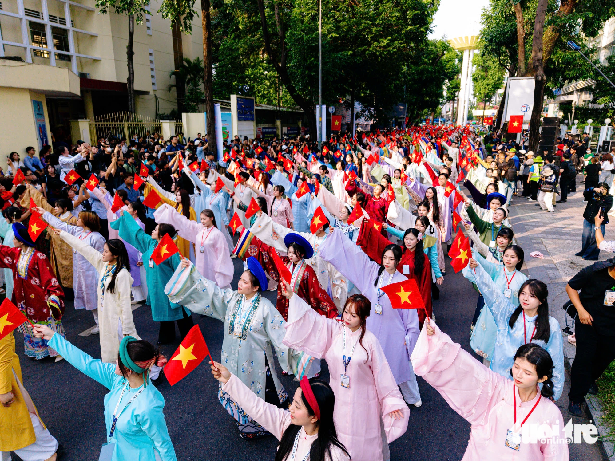 Việt phục - Ảnh 3.