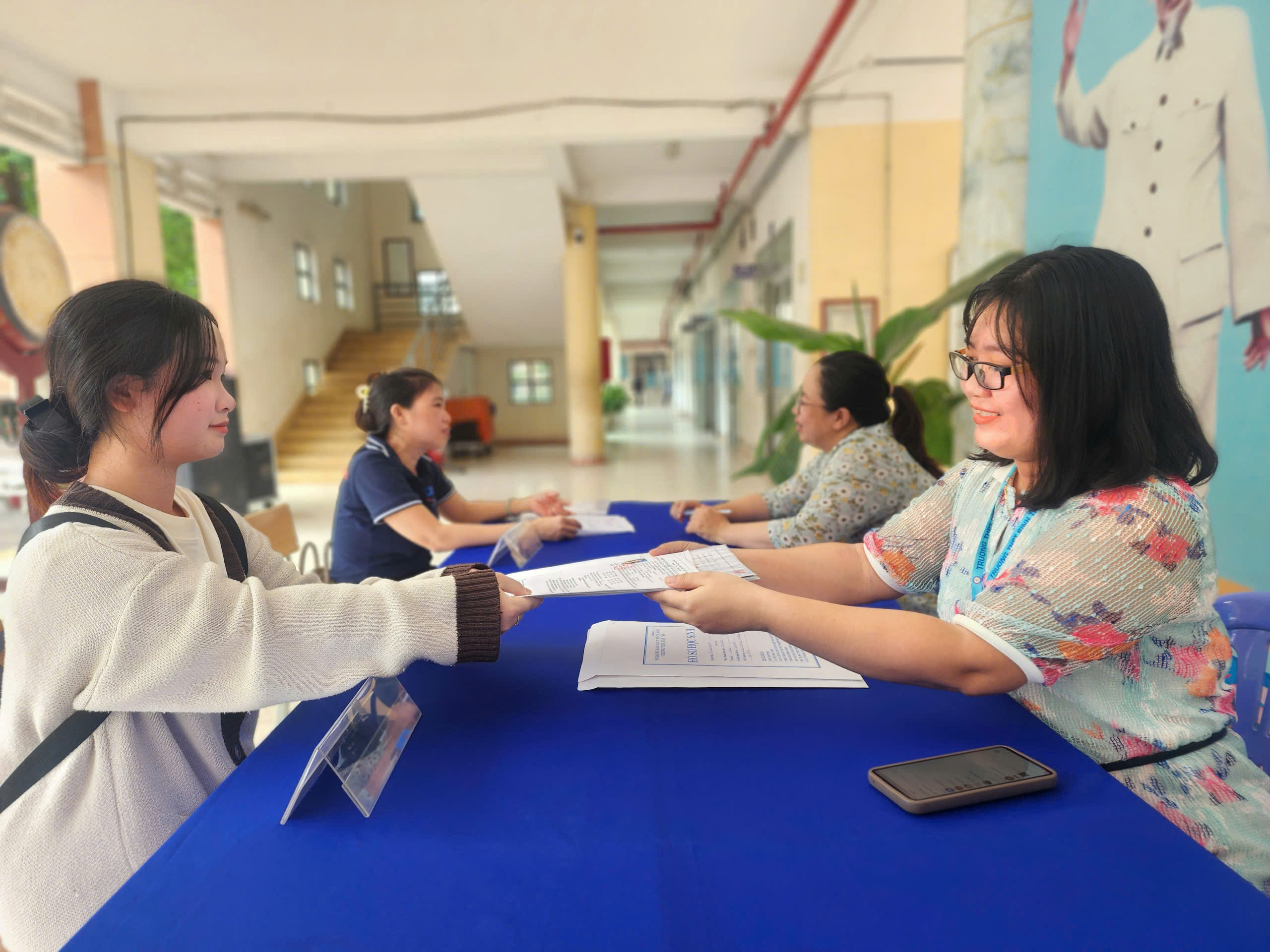 UBND TP.HCM chính thức công bố quy định tuyển sinh đầu cấp lớp 1, 6, 10- Ảnh 3.