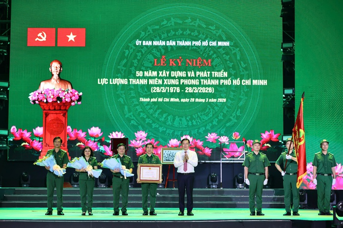 Thanh niên xung phong phải là mái nhà tập hợp sức mạnh của tuổi trẻ TPHCM - Ảnh 1.