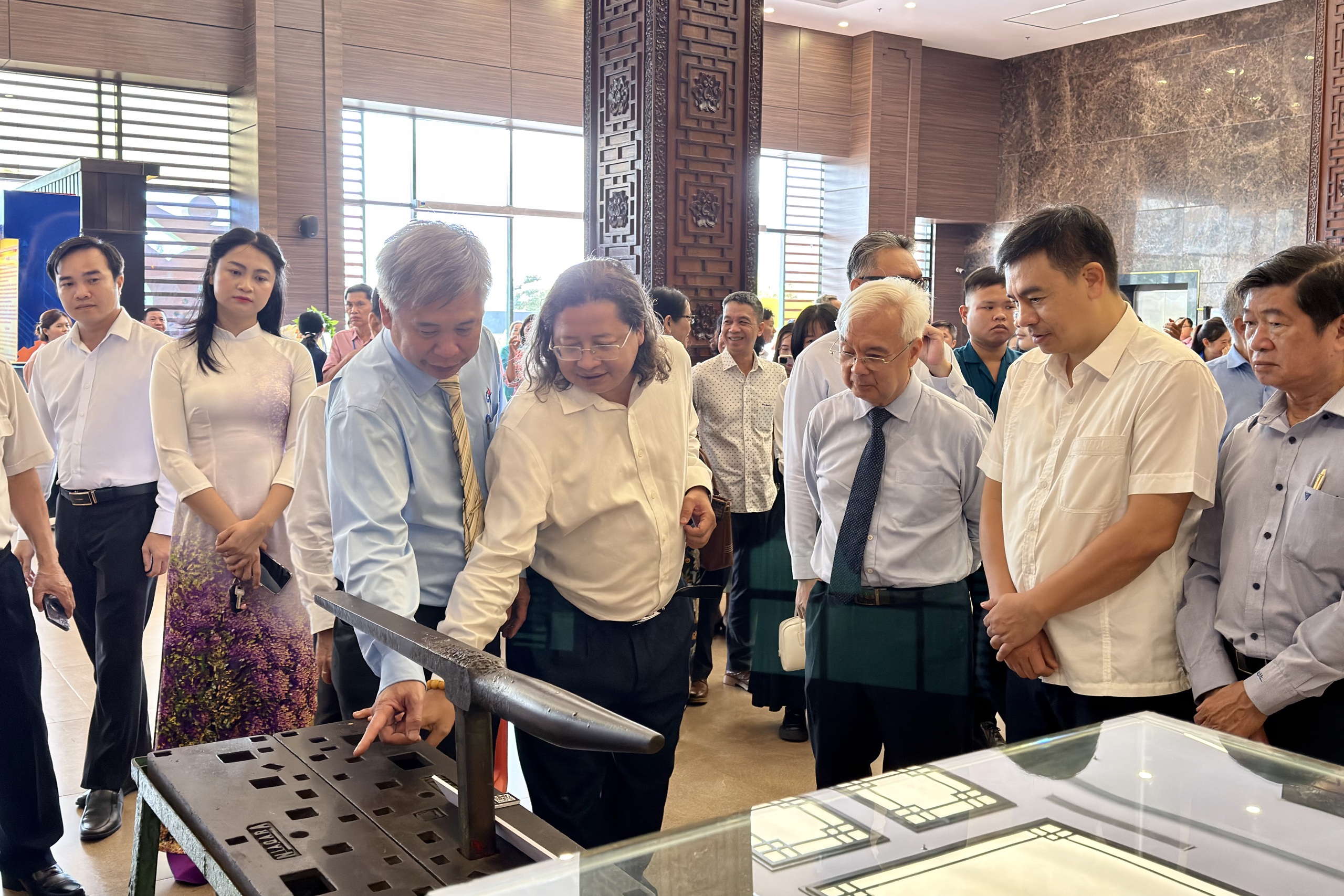 Kỷ vật 'xuyên thế kỷ' của người thợ Ba Son lần đầu trưng bày tại TP.HCM- Ảnh 3. Kỷ vật 'xuyên thế kỷ' của người thợ Ba Son lần đầu trưng bày tại TP.HCM- Ảnh 3.