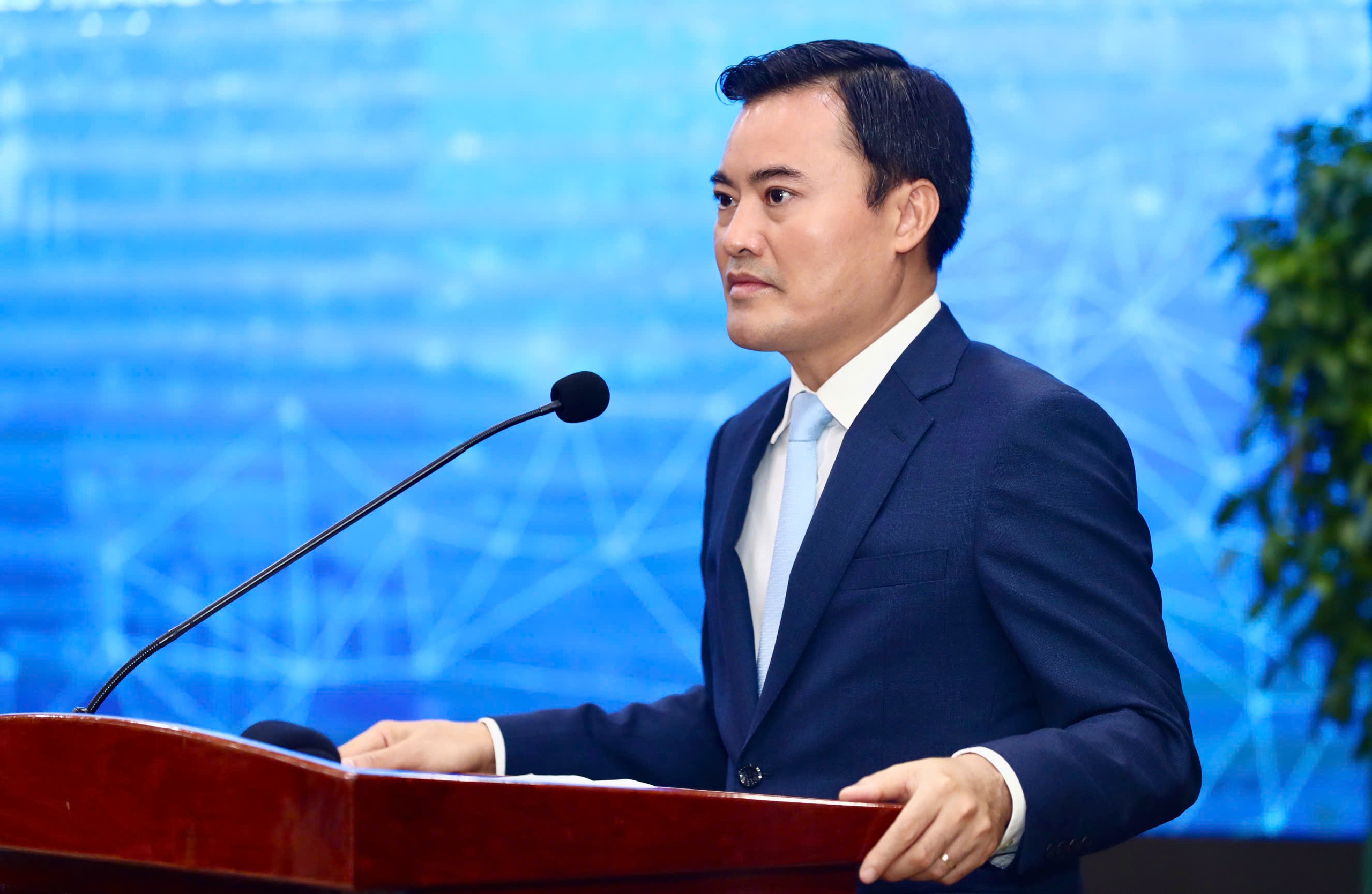 7 Phó Chủ tịch và 16 Ủy viên UBND TPHCM nhiệm kỳ mới - Ảnh 6.