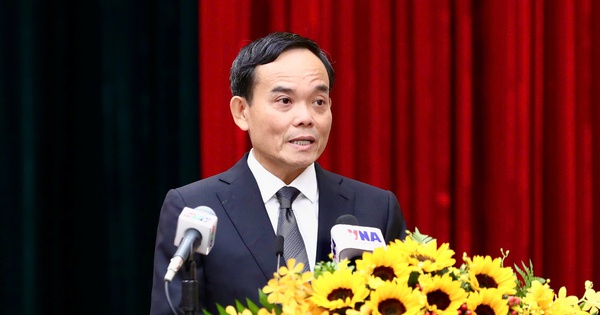 Bí thư Thành ủy TPHCM "đặt hàng" HĐND: Quyết đúng, giám sát đúng