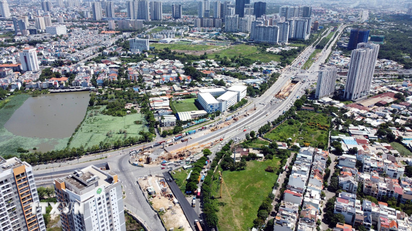 Việc thiếu các địa điểm tổ chức sự kiện, biểu diễn nghệ thuật, trường quay quy mô lớn đang là rào cản cho sự bứt phá của ngành công nghiệp văn hóa, công nghiệp giải trí của Việt Nam nói chung và Thành phố Hồ Chí Minh nói riêng. (Ảnh: Tiến Lực/TTXVN)