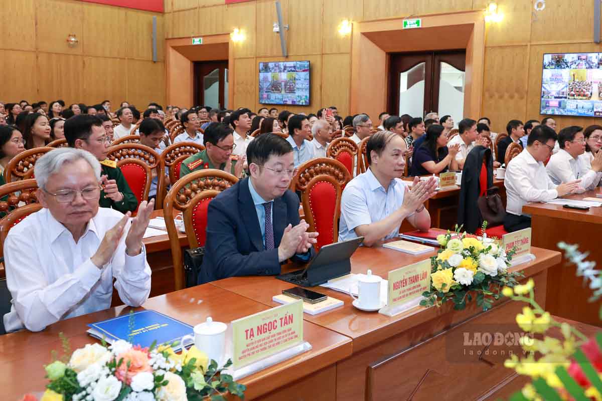 Triển khai thực hiện Nghị quyết Đại hội XIV của Đảng cho các cơ quan báo chí, văn nghệ sĩ