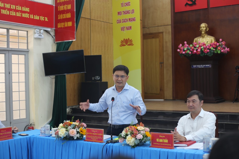 Phó Chủ tịch UBND TP.HCM Nguyễn Mạnh Cường phát biểu kết luận. Ảnh: THANH TUYỀN nguoi-hoat-dong-khong-chuyen-trach-hiep-binh.JPG2.JPG