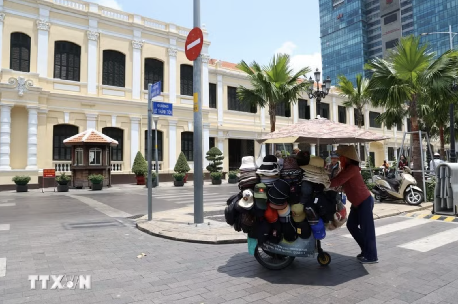 Screenshot 2026-04-10 at 10.01.07 AM