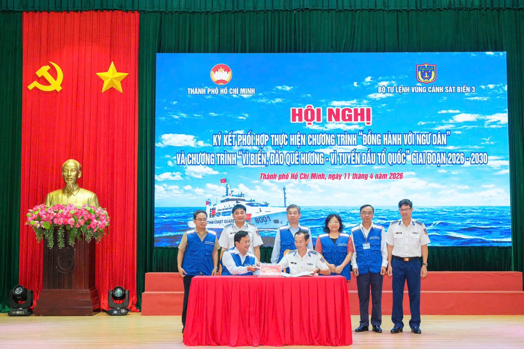 - Ảnh 1. - Ảnh 1.