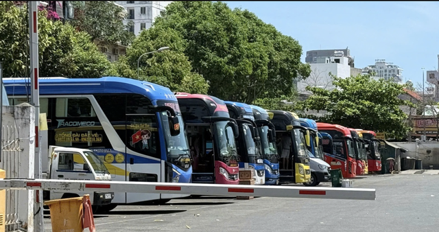Nhu cầu tăng cao, vé xe khách lễ 30.4 - 1.5 tăng 40%- Ảnh 1.