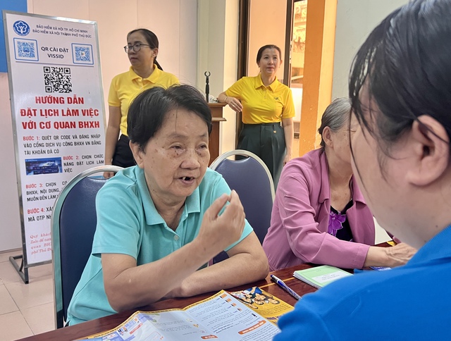 Người nhận lương hưu, trợ cấp bảo hiểm xã hội ở TP.HCM cần làm ngay điều này - Ảnh 1.