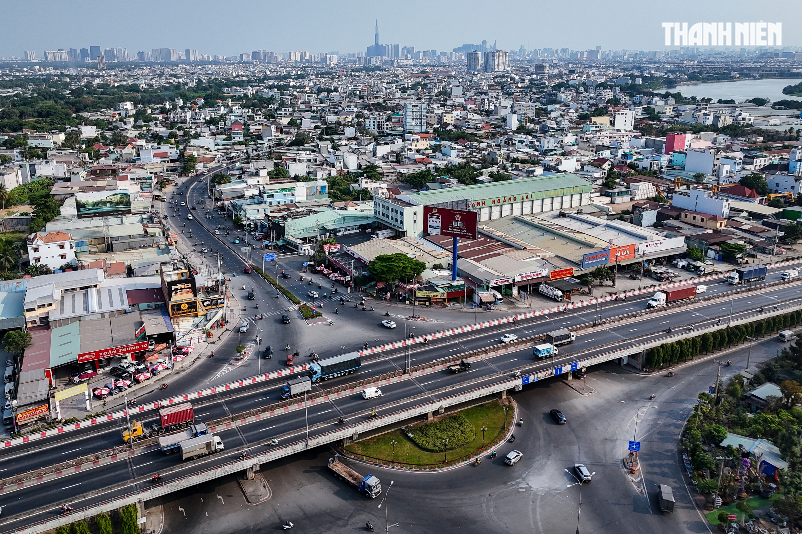 Người dân TP.HCM dỡ nhà, nhường đất mở rộng quốc lộ 13 sau nhiều lần chậm trễ - Ảnh 14.