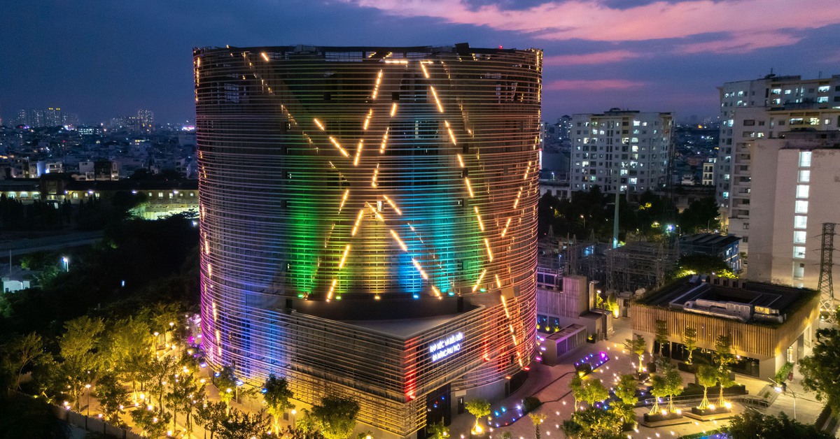 Mời tham quan rạp xiếc và biểu diễn đa năng Phú Thọ