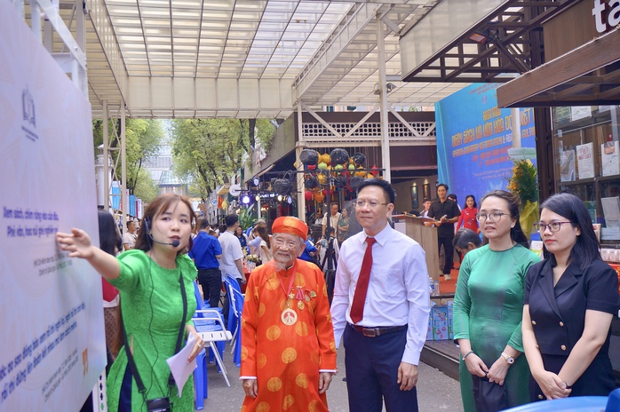 Khai mạc Ngày Sách và Văn hóa đọc Việt Nam lần 5 tại TP HCM - Ảnh 3.