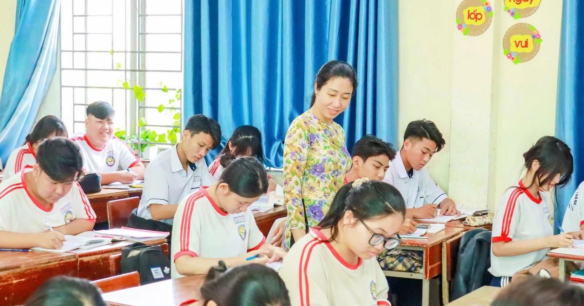 Sở GD&ĐT TPHCM yêu cầu không ôn thi tràn lan, không áp đặt tổ hợp môn