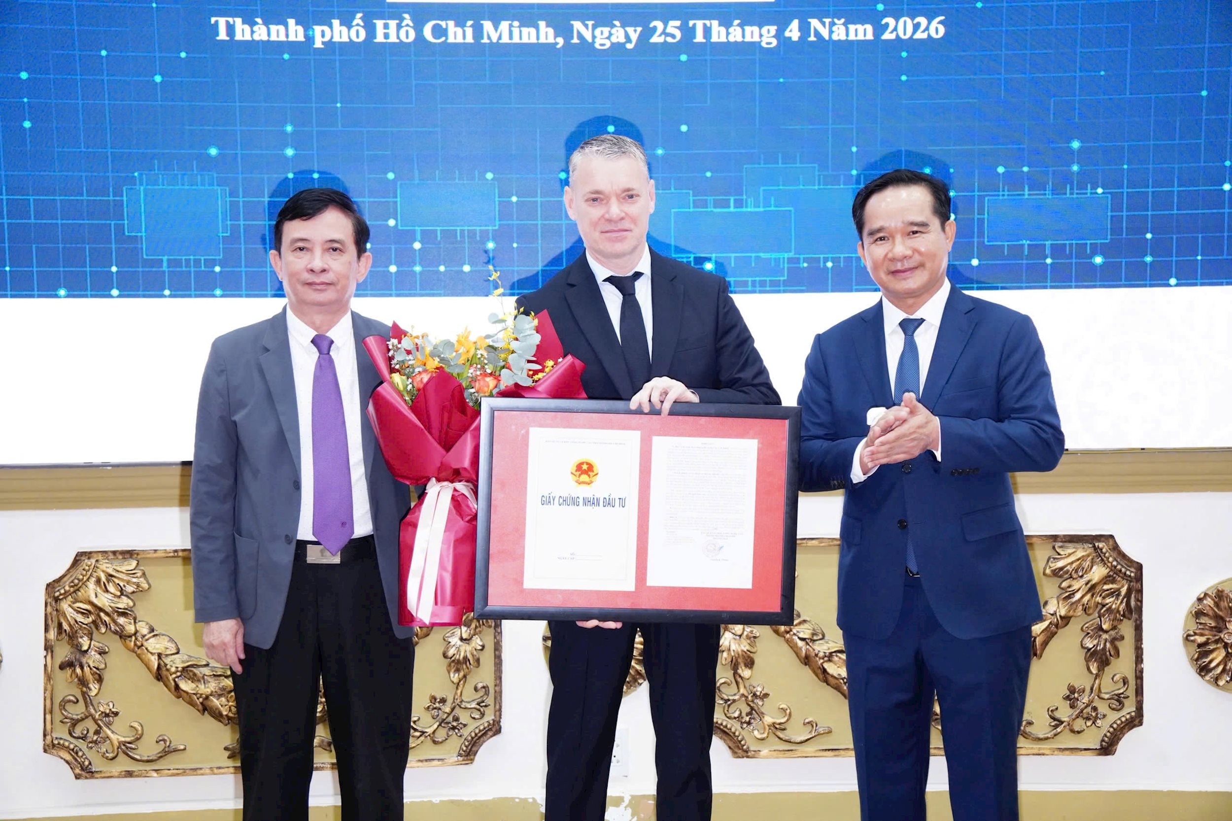 TP.HCM trao giấy chứng nhận đăng ký đầu tư cho 4 dự án công nghệ cao