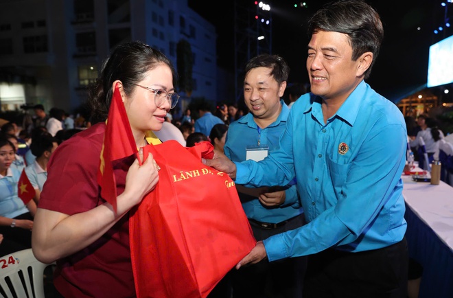 LĐLĐ TPHCM chính thức khai mạc Tháng Công nhân 2026 - Ảnh 9.