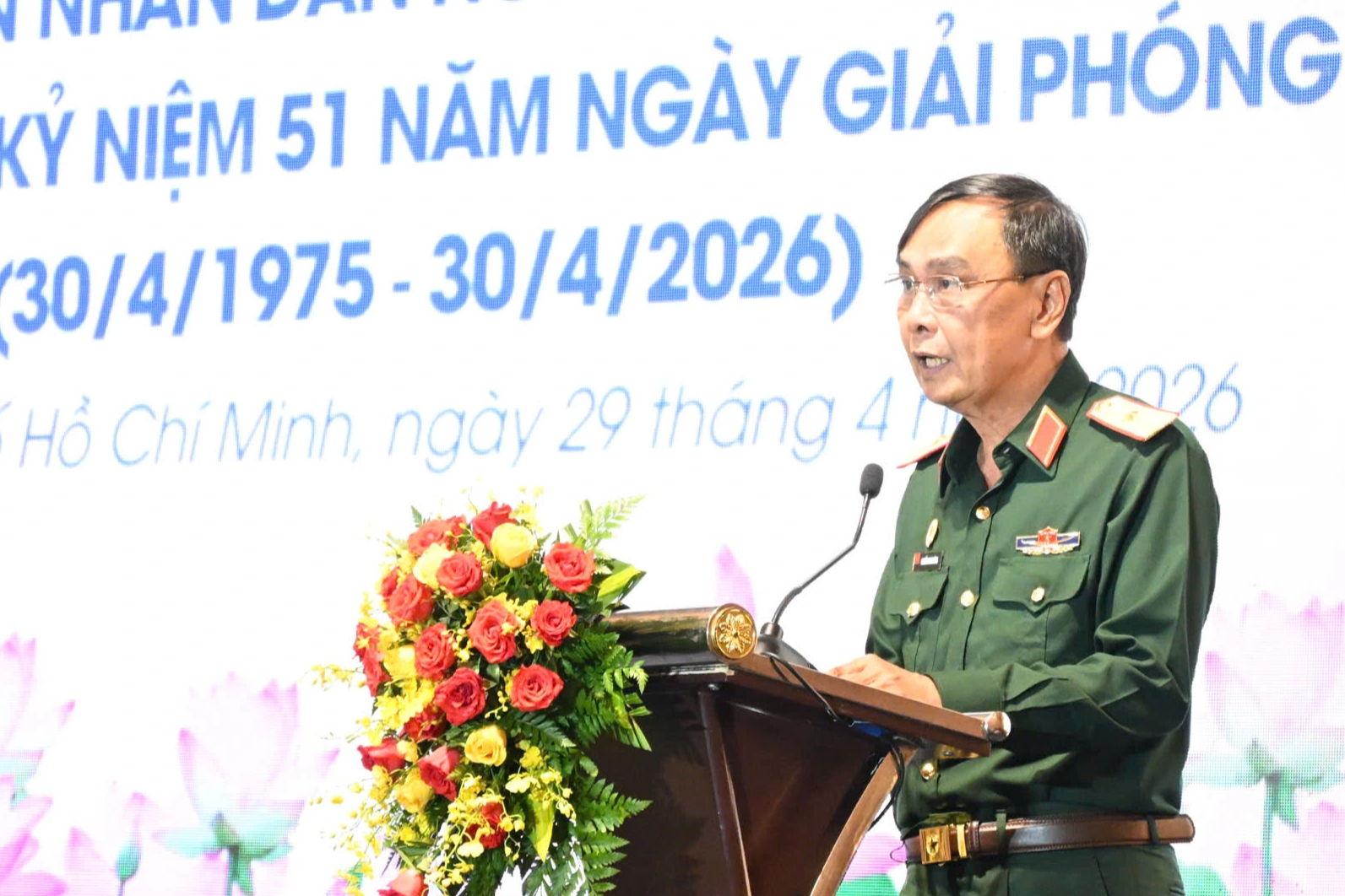 TP.HCM gặp tướng lĩnh, nhân chứng lịch sử dịp kỷ niệm 51 năm đất nước thống nhất- Ảnh 1.