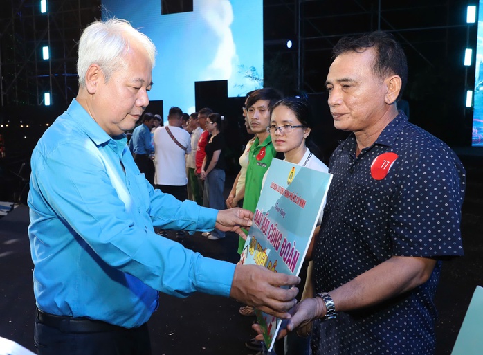 LĐLĐ TPHCM chính thức khai mạc Tháng Công nhân 2026 - Ảnh 7.