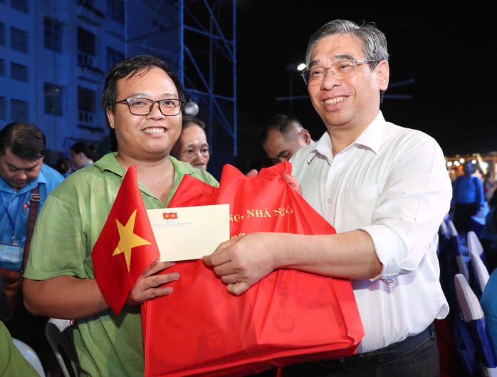 LĐLĐ TPHCM chính thức khai mạc Tháng Công nhân 2026 - Ảnh 6.