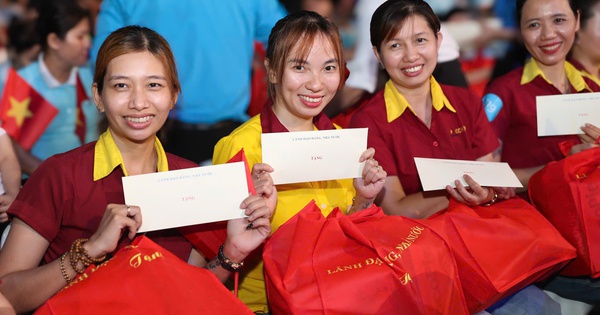 LĐLĐ TPHCM chính thức khai mạc Tháng Công nhân 2026