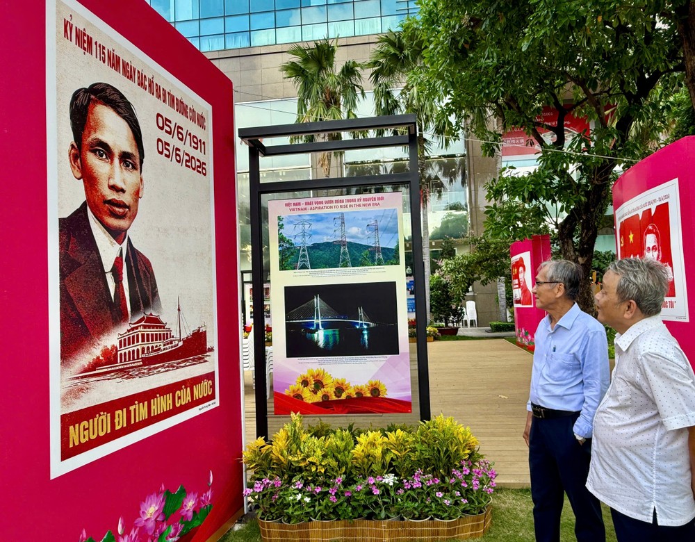 Chủ tịch Hồ Chí Minh (9).jpg
