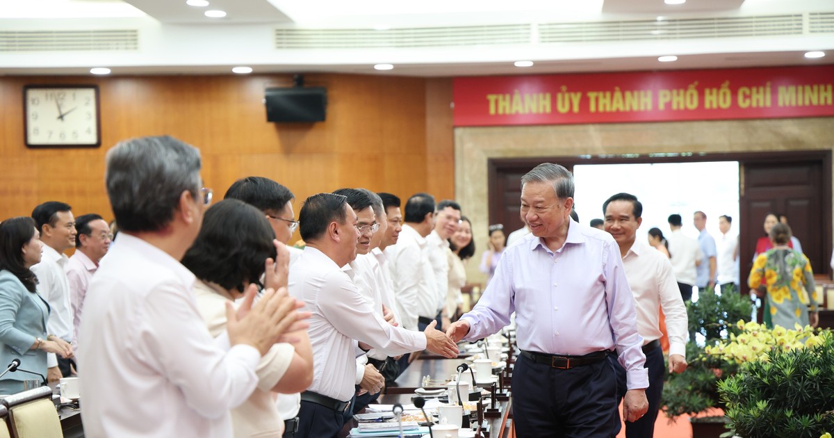 Nhiều cơ chế 'siêu vượt trội' cho TP.HCM trong nghị quyết mới của Bộ Chính trị