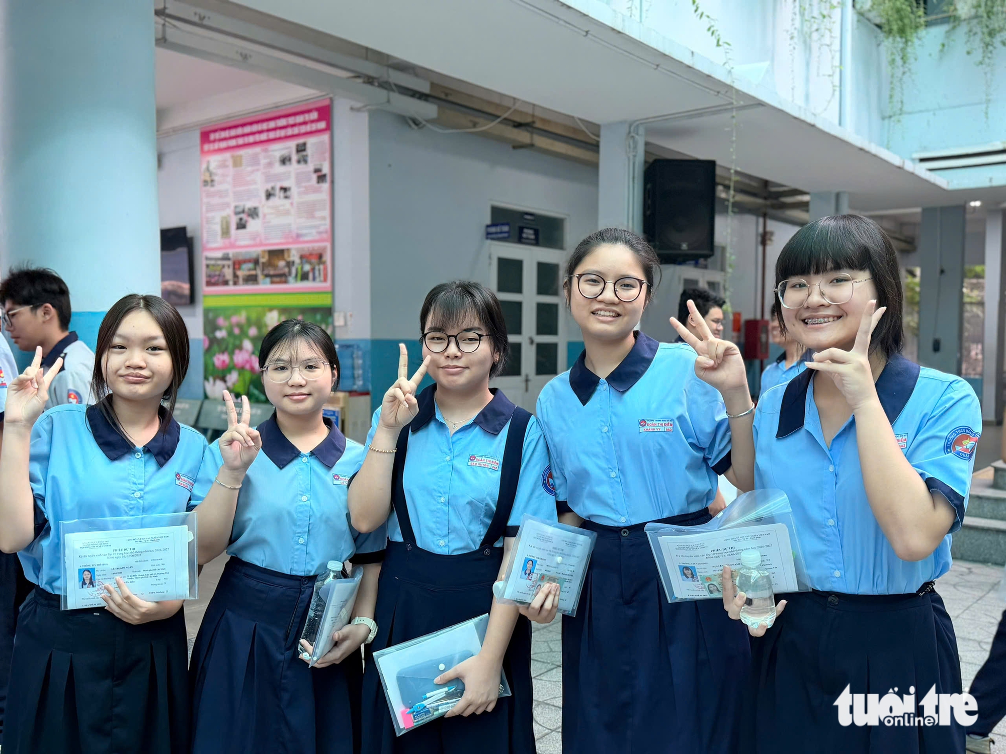 lớp 10 - Ảnh 12.