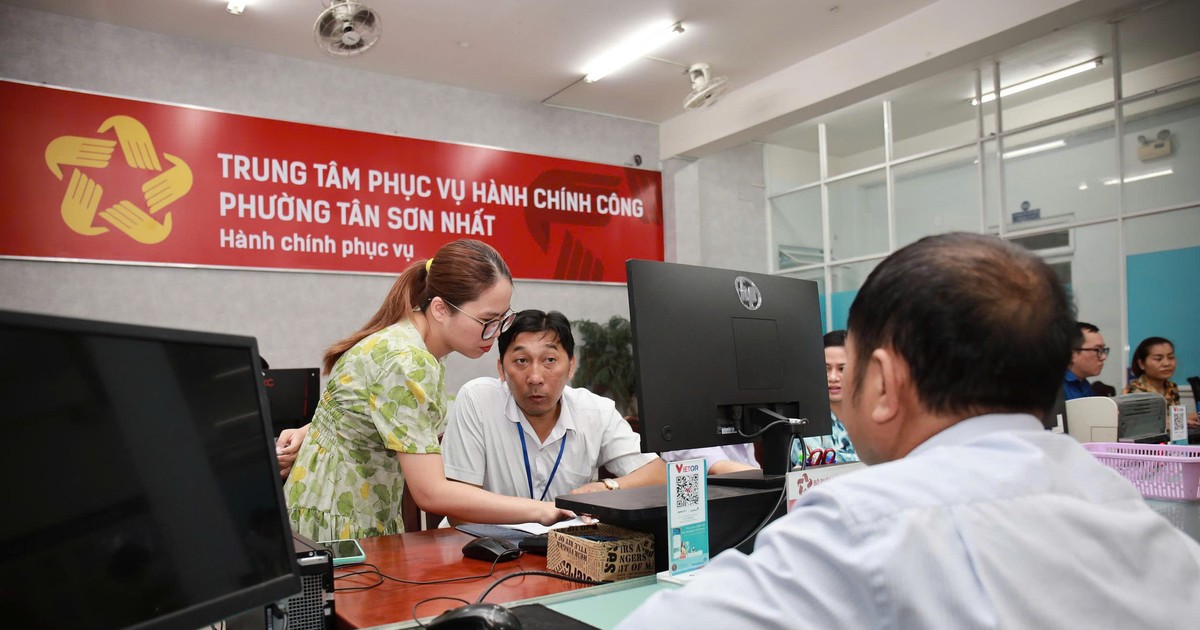 TP.HCM tiếp tục luân chuyển nhân sự giữa các đơn vị lệch về khối lượng công việc