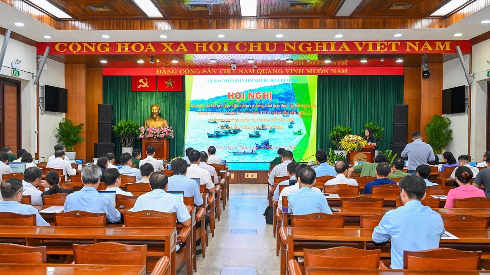 Hội nghị sơ kết đánh giá kết quả thực hiện nhiệm vụ chống khai thác thủy sản bất hợp pháp, không báo cáo và không theo quy định (IUU) 6 tháng đầu năm 2026 và phương hướng, nhiệm vụ 6 tháng cuối năm 2026, sáng 10-6. Ảnh: MẠNH THẮNG IMG_1131.jpeg