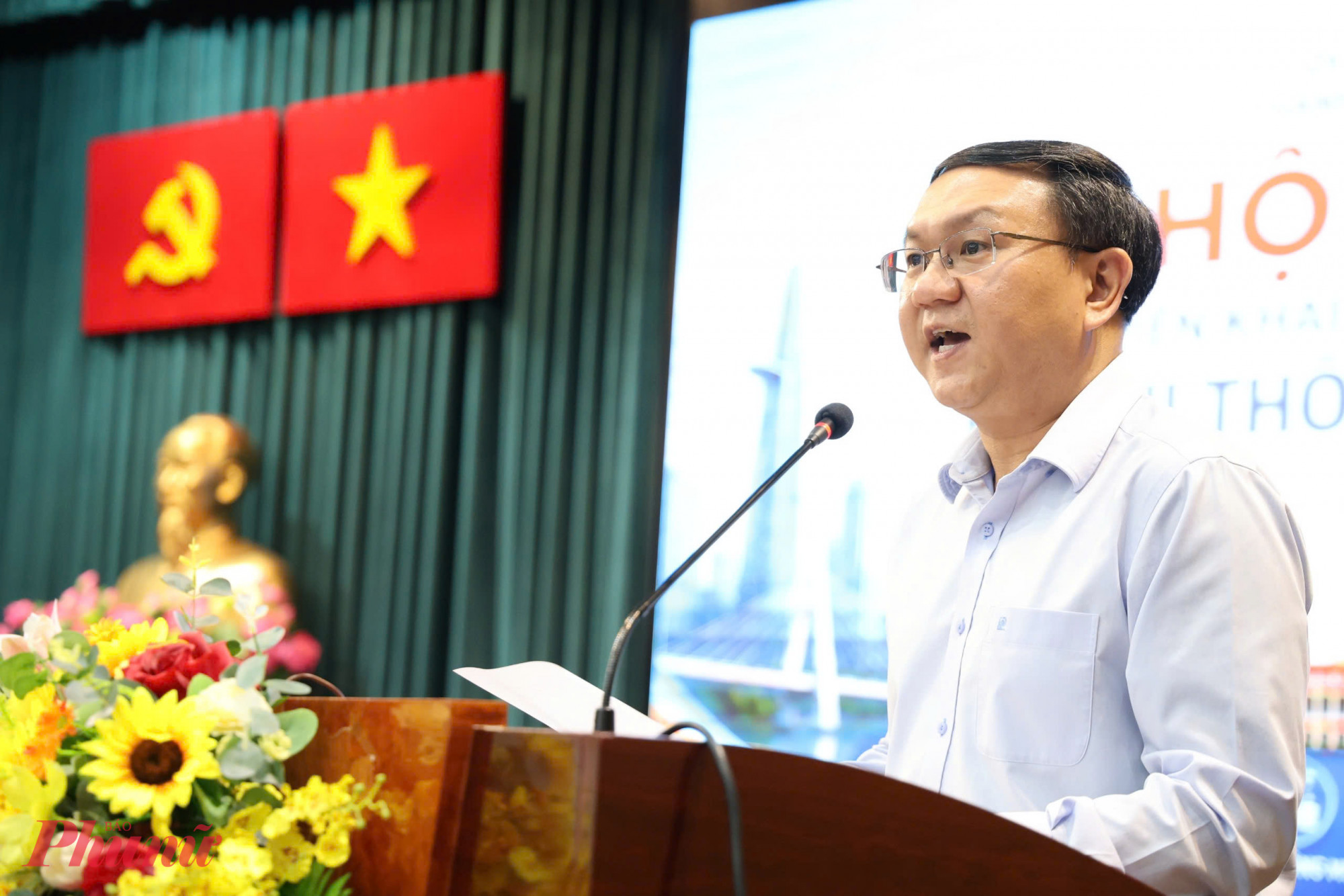 Ông Lâm Đình Thắng - Giám đốc Sở Khoa học và Công nghệ TPHCM phát biểu tại hội nghị - Ảnh: Thanh Tâm