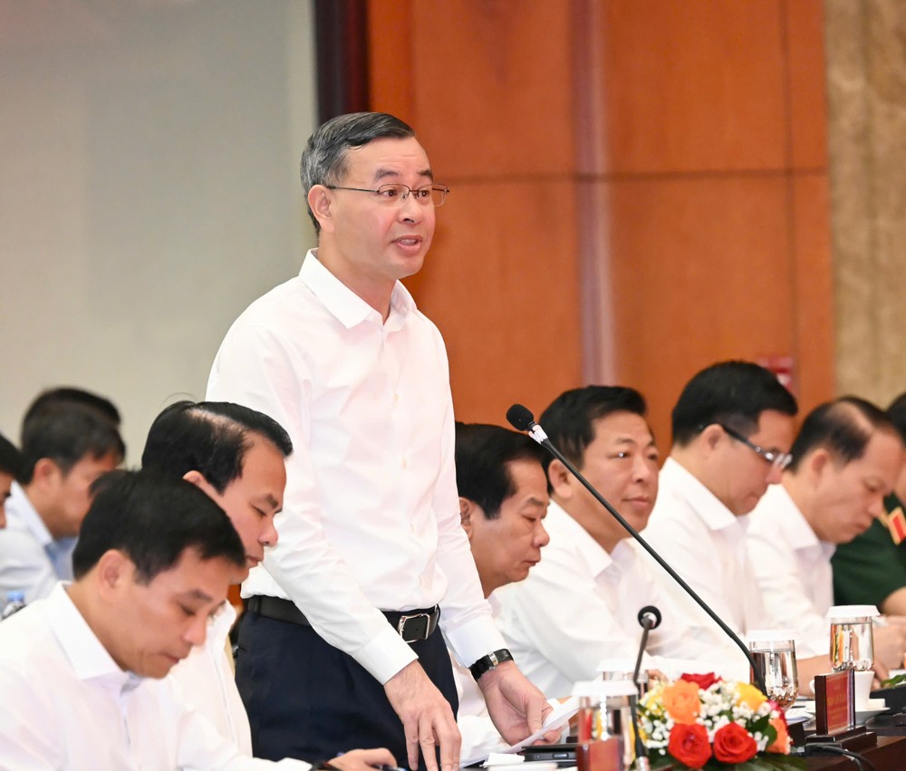 Bộ trưởng Bộ Tài chính Ngô Văn Tuấn phát biểu. Ảnh: VIỆT DŨNG z7931123602294_55ff26deee8bf93861e37aa5e2e3efb6.jpg