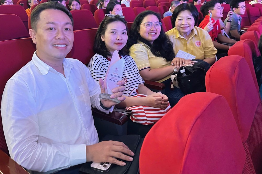 Đội thi phường Bình Tiên (TP.HCM). tp-hcm-lan-toa-thong-diep-xay-dung-gia-dinh-hanh-phuc-tu-hoi-thi-tim-hieu-phap-luat-.jpg