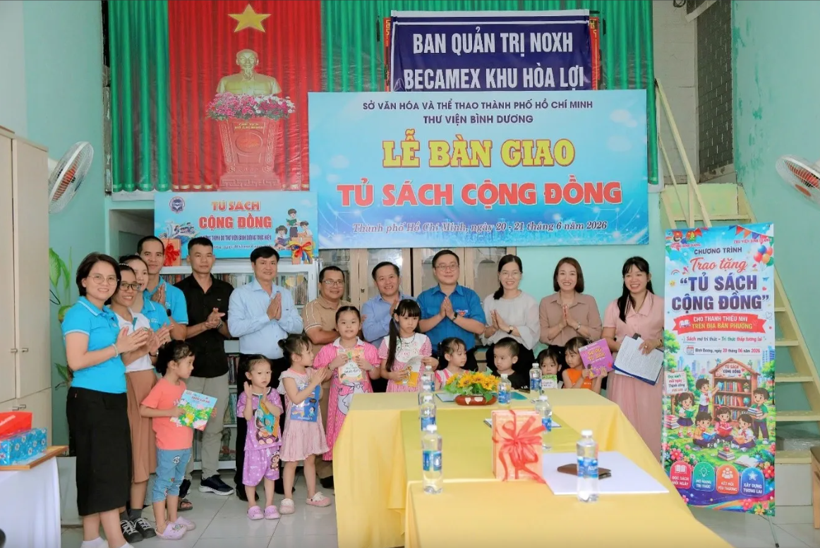 'Tủ sách cộng đồng' về với khu nhà trọ, lan tỏa văn hóa đọc