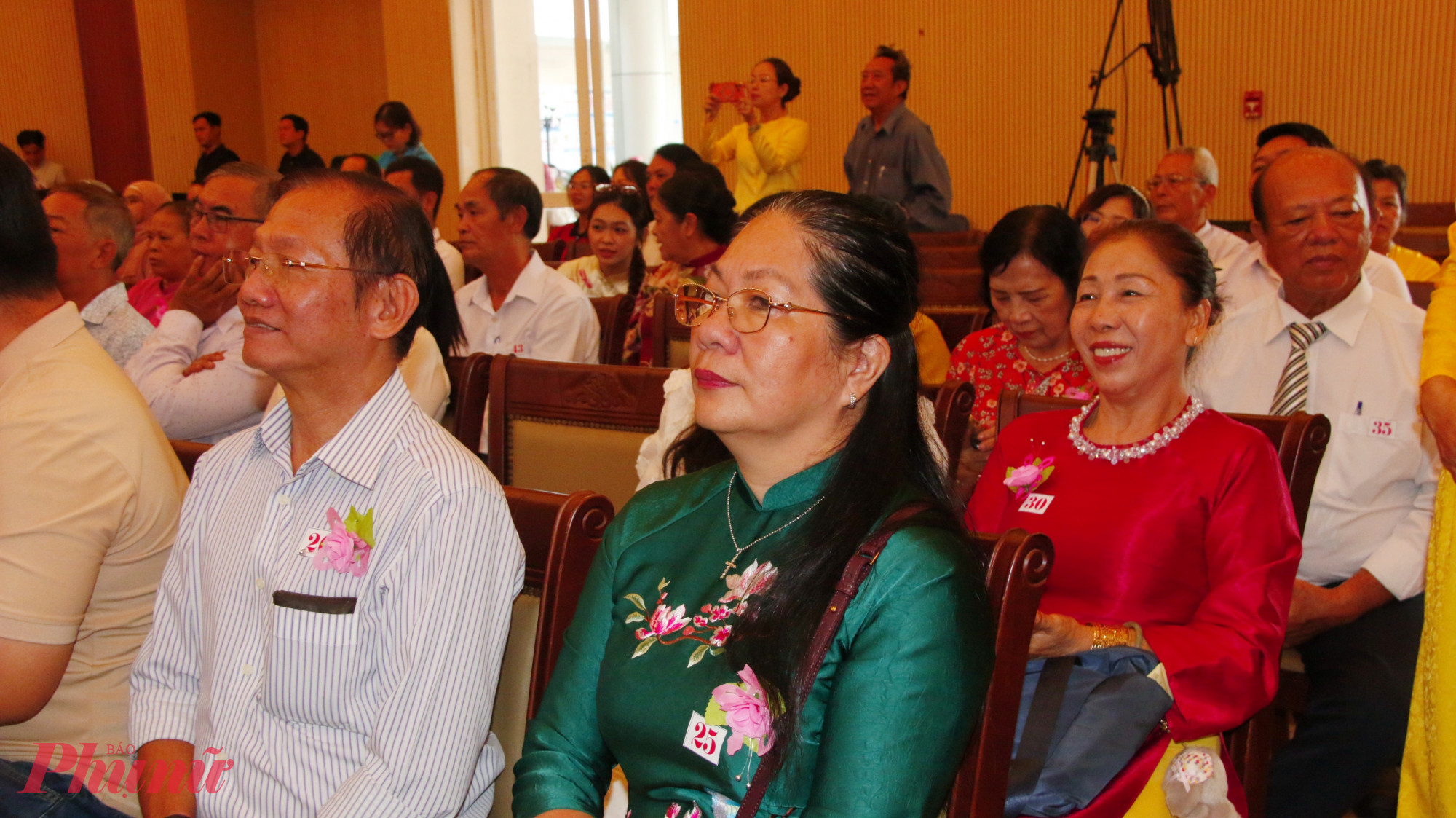 Ngày hội diễn ra với chuỗi hoạt động gồm: tuyên dương 168 gia đình văn hóa hạnh phúc tiêu biểu năm 2026; Hội thi nấu ăn “Khi người đàn ông vào bếp” với chủ đề “Vào bếp bằng cả trái tim”; phát động Hội thi ảnh “Gia đình yêu thương - Vẹn tròn hạnh phúc”; truyền thông với chủ đề “Gia đình hạnh phúc trong thời đại mới”…