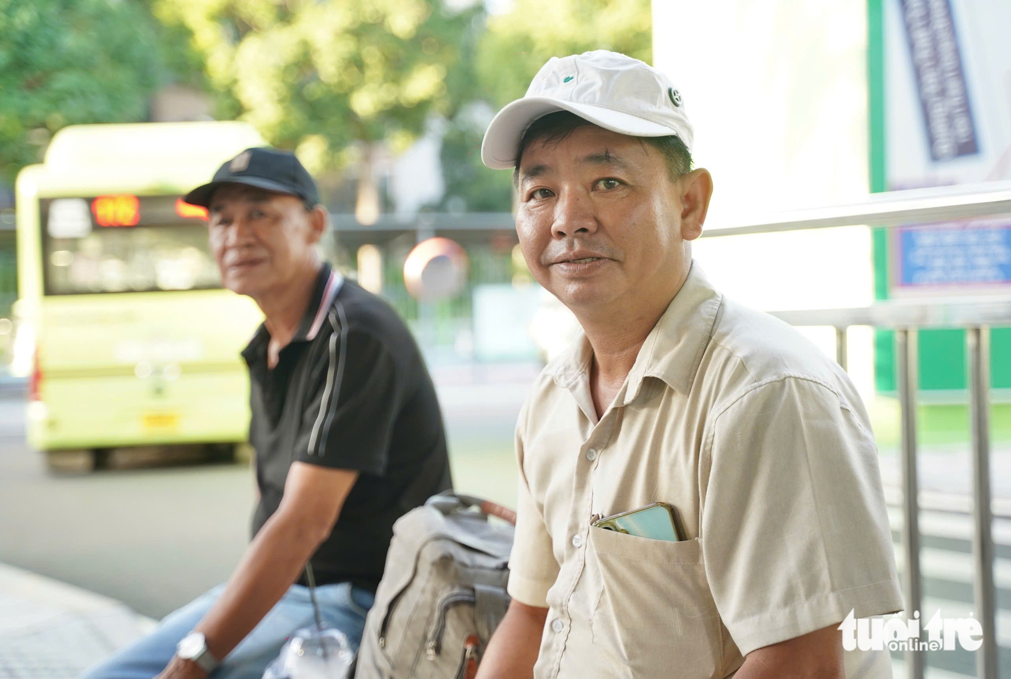 Ngày đầu TP.HCM miễn phí xe buýt: Thêm niềm vui trên những chuyến xe quen - Ảnh 3.