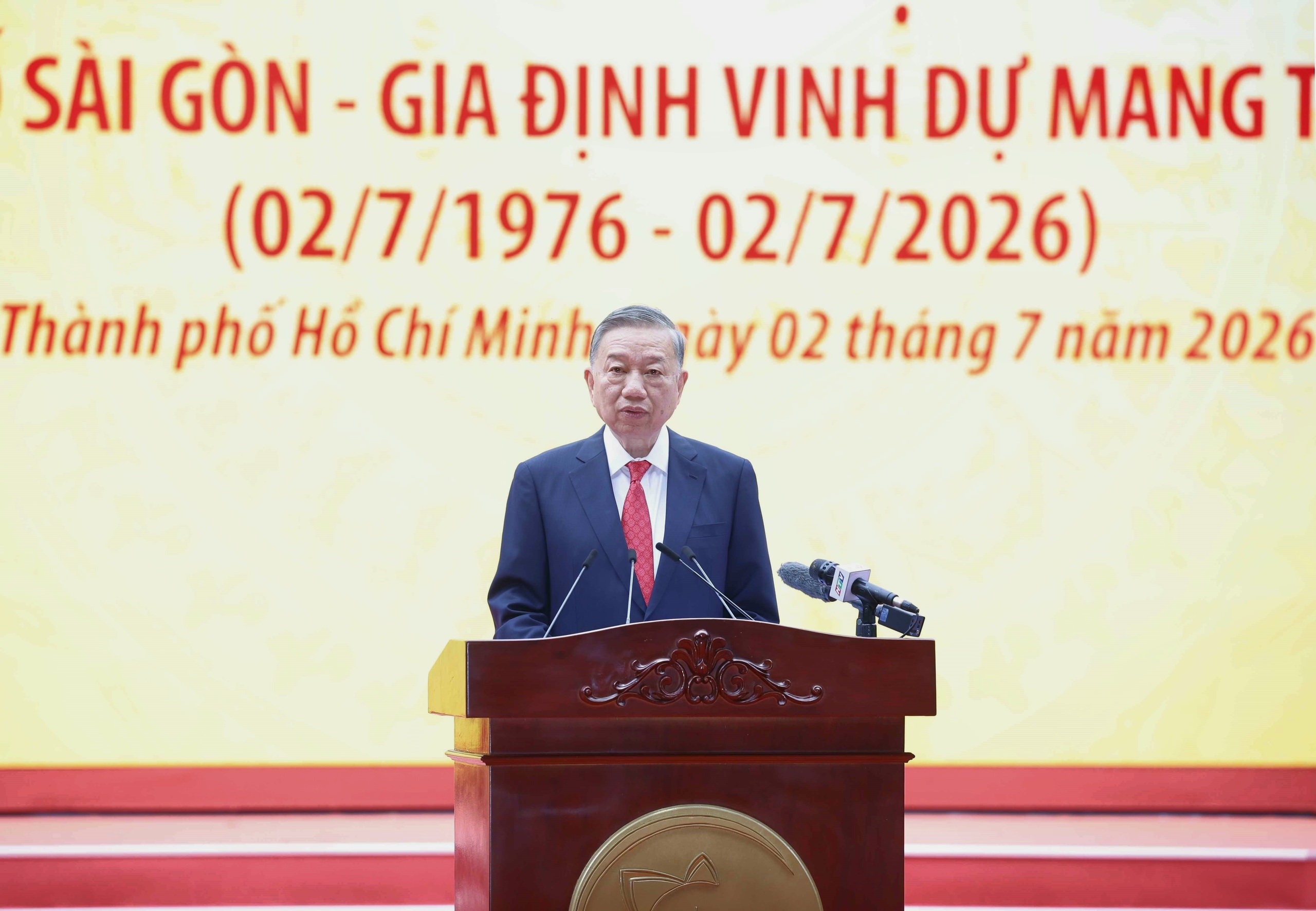 Tổng Bí thư, Chủ tịch nước Tô Lâm: TP.HCM phải tiếp tục đi trước, mở đường, thử nghiệm, đột phá và lan tỏa - Ảnh 1.