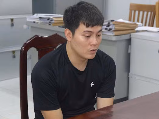 Đối tượng Nguyễn Danh Thành giữ vai trò chủ mưu, xây dựng chủ trương, chỉ đạo toàn bộ kịch bản bán hàng tại Thành phố Hồ Chí Minh. (Ảnh: CA Thành phố Hồ Chí Minh cung cấp) 1783402782779-1912835521700594621-7524033216725160028-6f13894c1b62815ad26a193d82bdb115.jpg