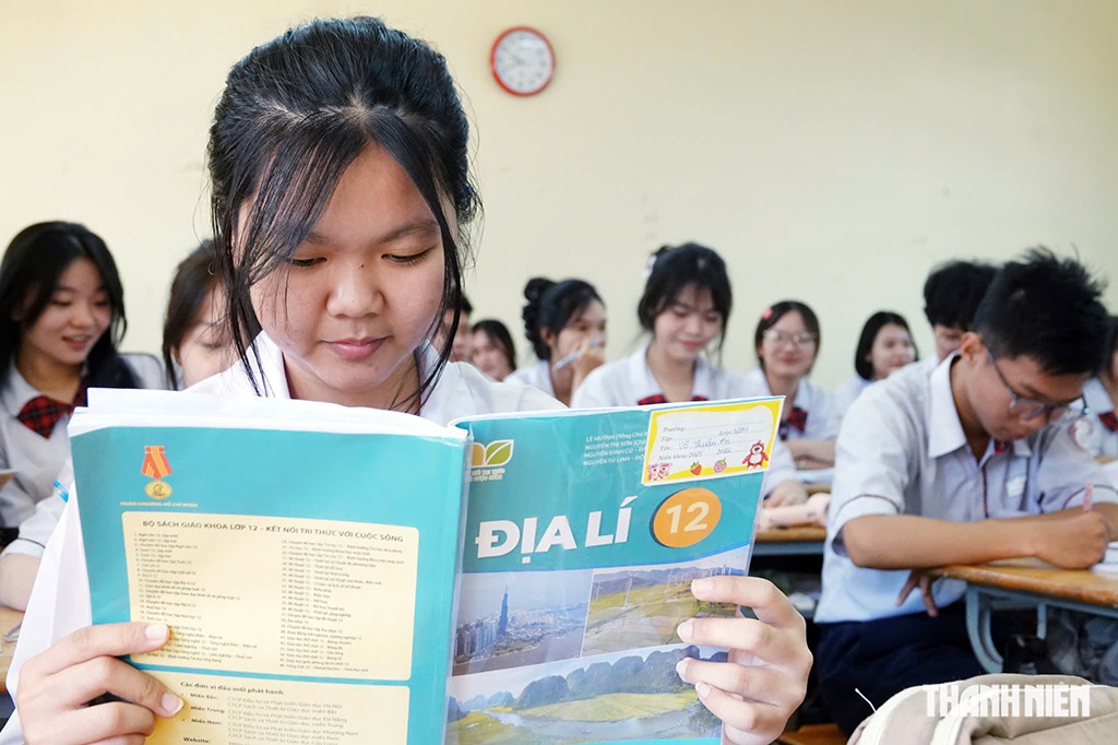 Sẵn sàng cho bộ sách giáo khoa thống nhất toàn quốc