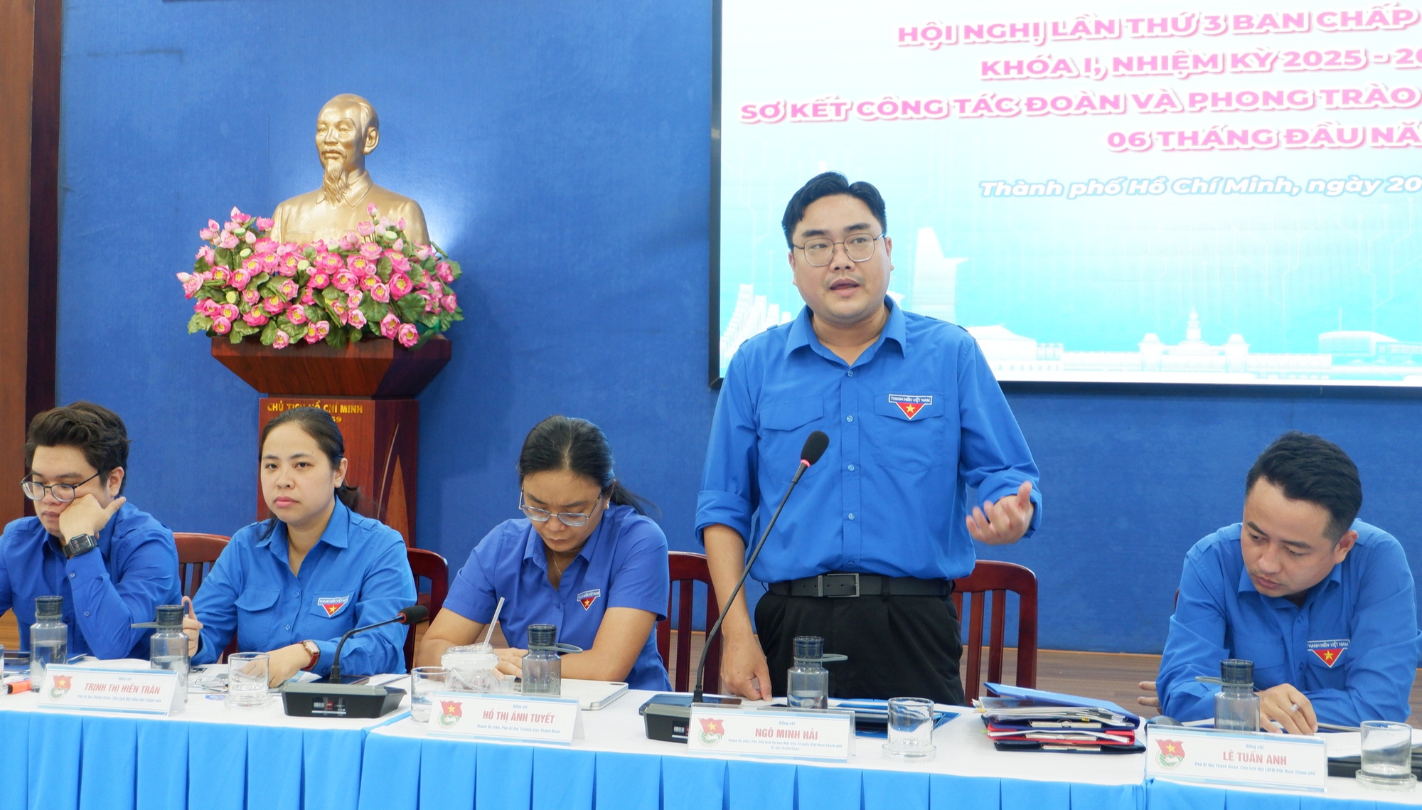 Nhiều hoạt động Đoàn hỗ trợ người dân tiếp cận dịch vụ công trực tuyến 2026 - Ảnh 1.