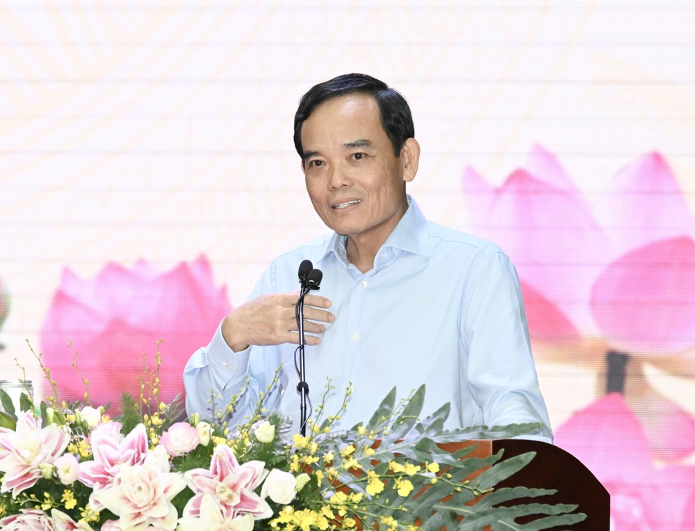 Bí thư Thành ủy TPHCM Trần Lưu Quang trả lời kiến nghị của địa phương về tình trạng thiếu giáo viên. Ảnh: VIỆT DŨNG Bí thư Trần Lưu Quang.jfif