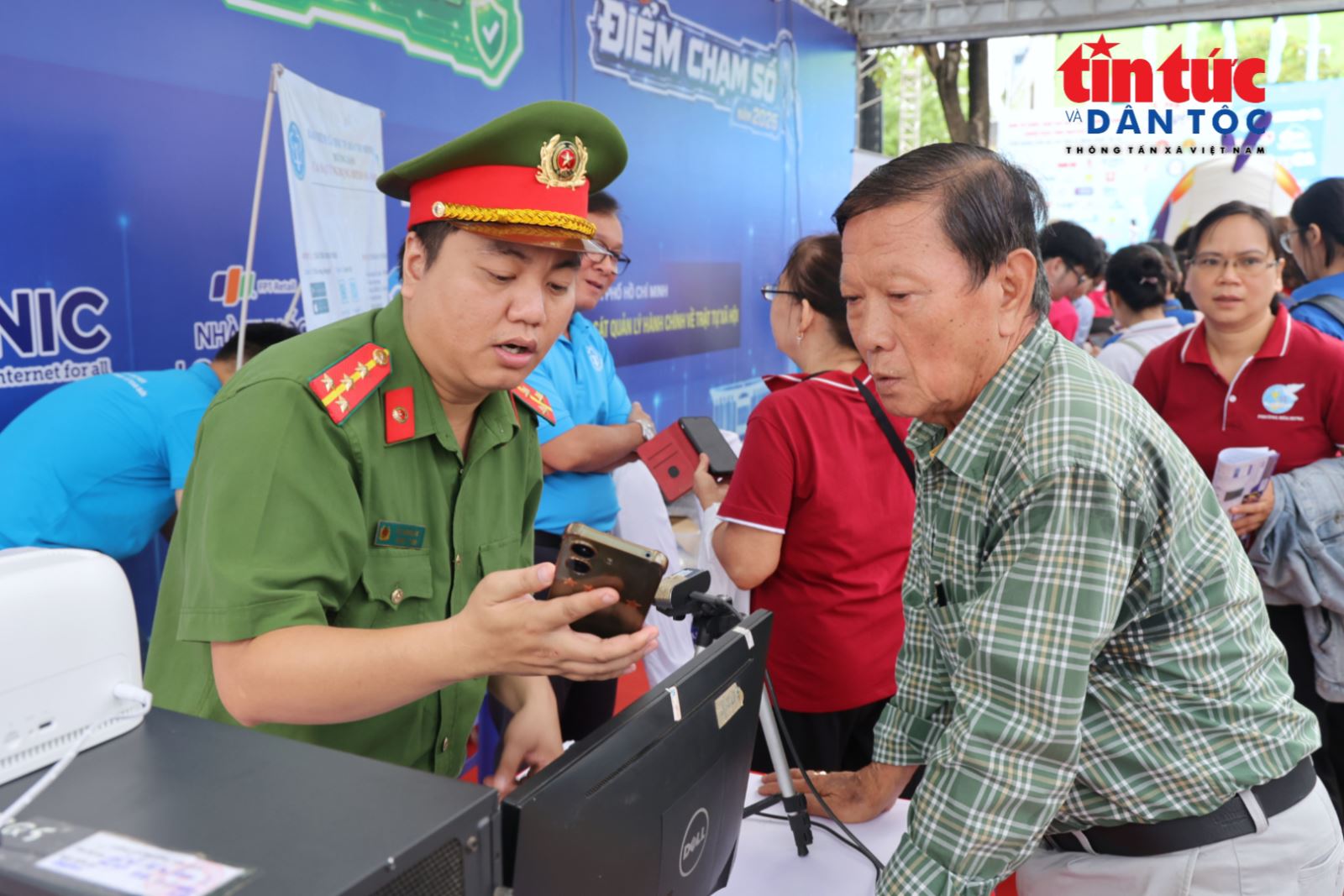 TP Hồ Chí Minh triển khai 100 ngày xử lý điểm nghẽn chuyển đổi số