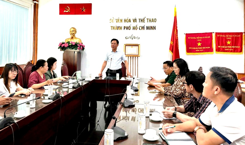 Đại diện các cơ quan báo chí, truyền thông tham dự cuộc họp 2.jpeg