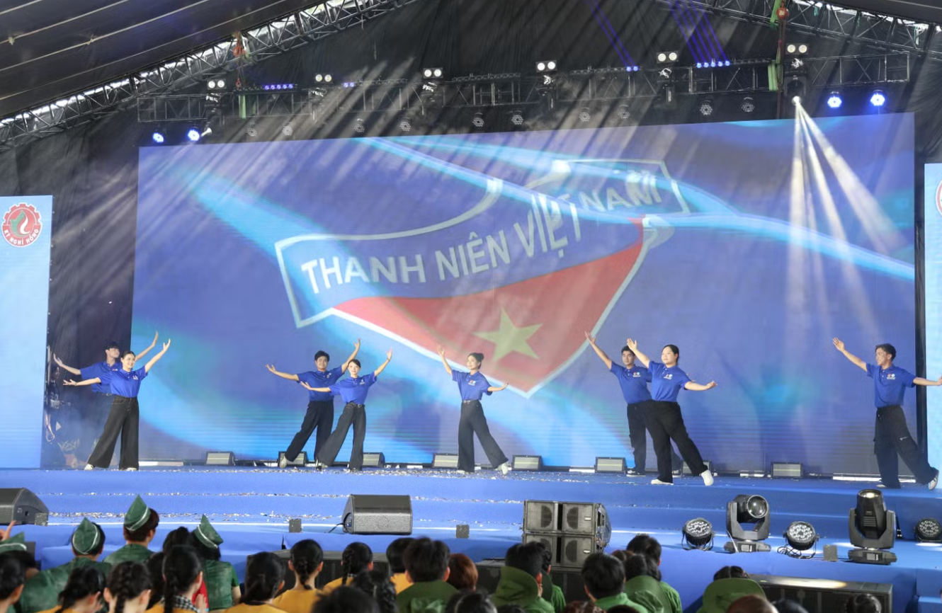 Tổng hợp thông tin báo chí liên quan đến TP.HCM ngày 17/8/2026