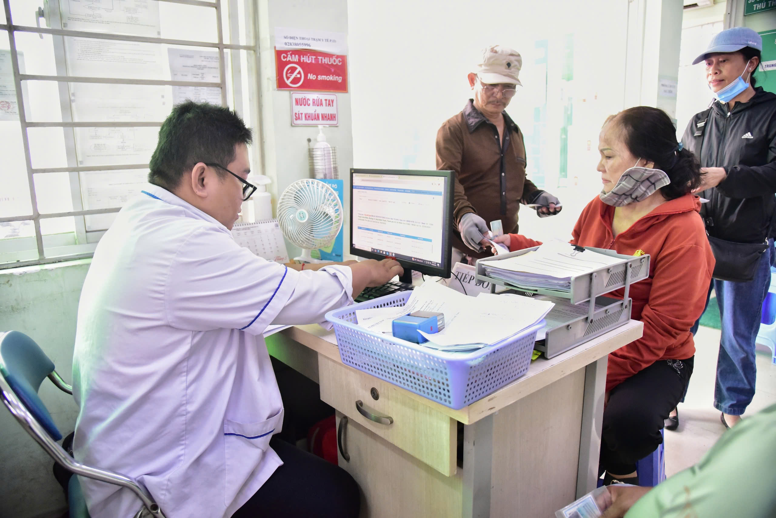 Y tế TP.HCM đổi mới cấu trúc hệ thống y tế hướng tới người dân năm 2026 - Ảnh 12.
