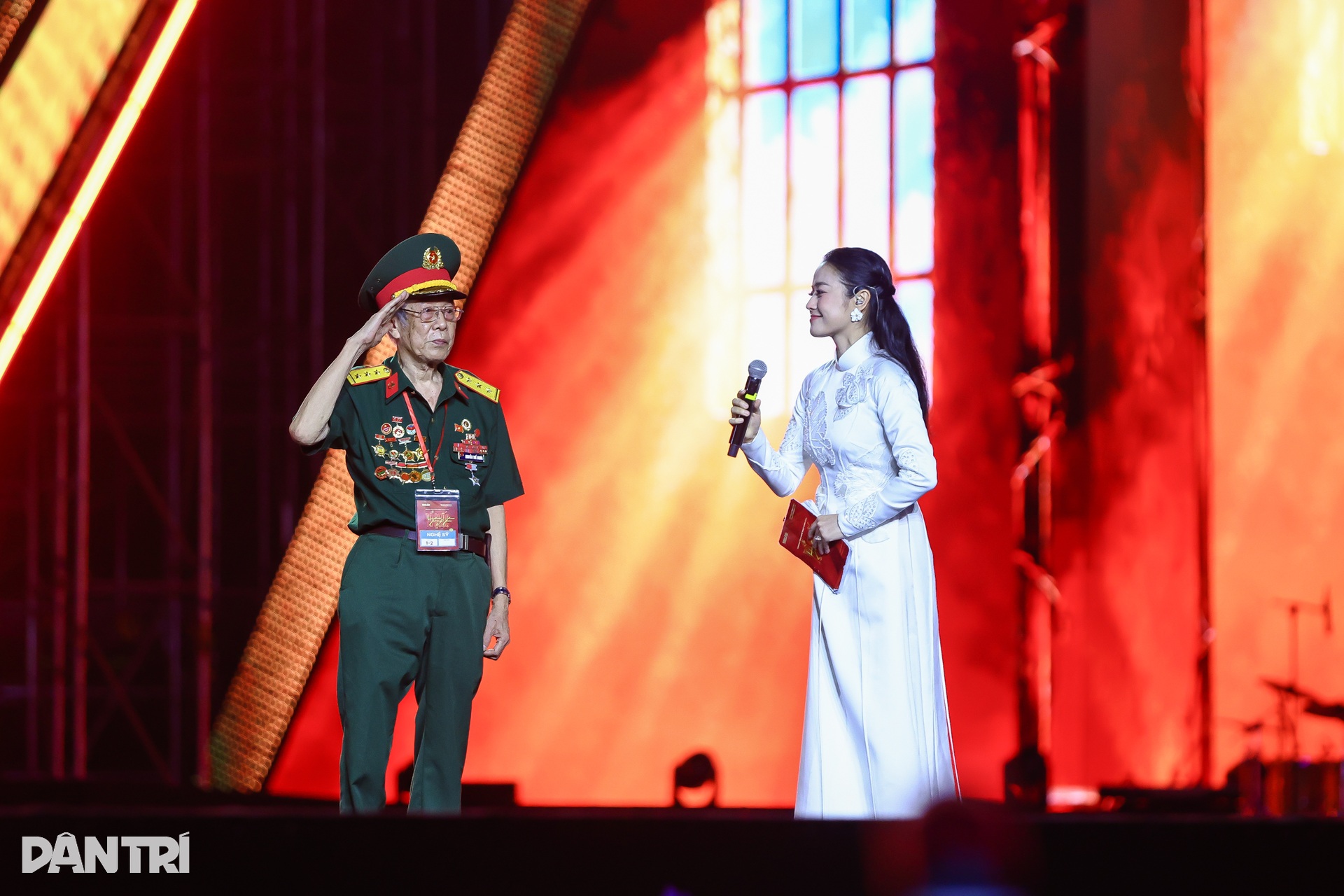 files.ttbc-hcm.gov.vn-2026-08-23-_cdnphoto.dantri.com.vn-nagdjrihjwxifwufwu9cnniatbo-thumb_w-1920-2026-08-24-_concert-quocgia-tphcm2026namanh0d7a7468-1787514113285.jpg