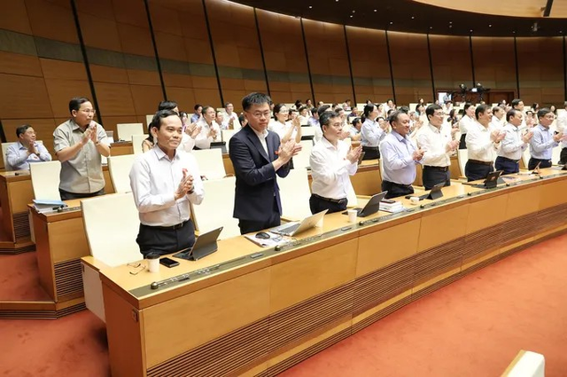 Thành phố đẩy nhanh việc cụ thể hóa, thi hành hiệu quả Luật Phát triển đô thị- Ảnh 1. Thành phố đẩy nhanh việc cụ thể hóa, thi hành hiệu quả Luật Phát triển đô thị- Ảnh 1.