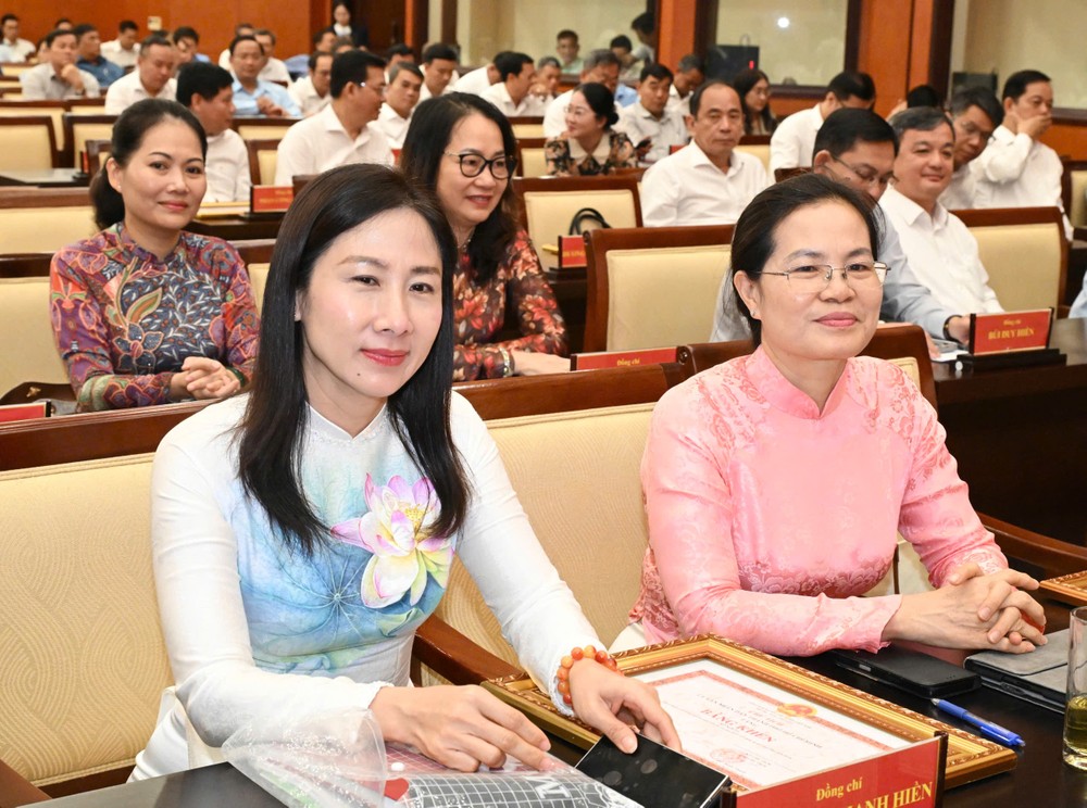 Đại biểu dự hội nghị. Ảnh: VIỆT DŨNG 2aoboqu8z2mz4wyymupcotbc6v1xjkac649jpmdw21.jpg