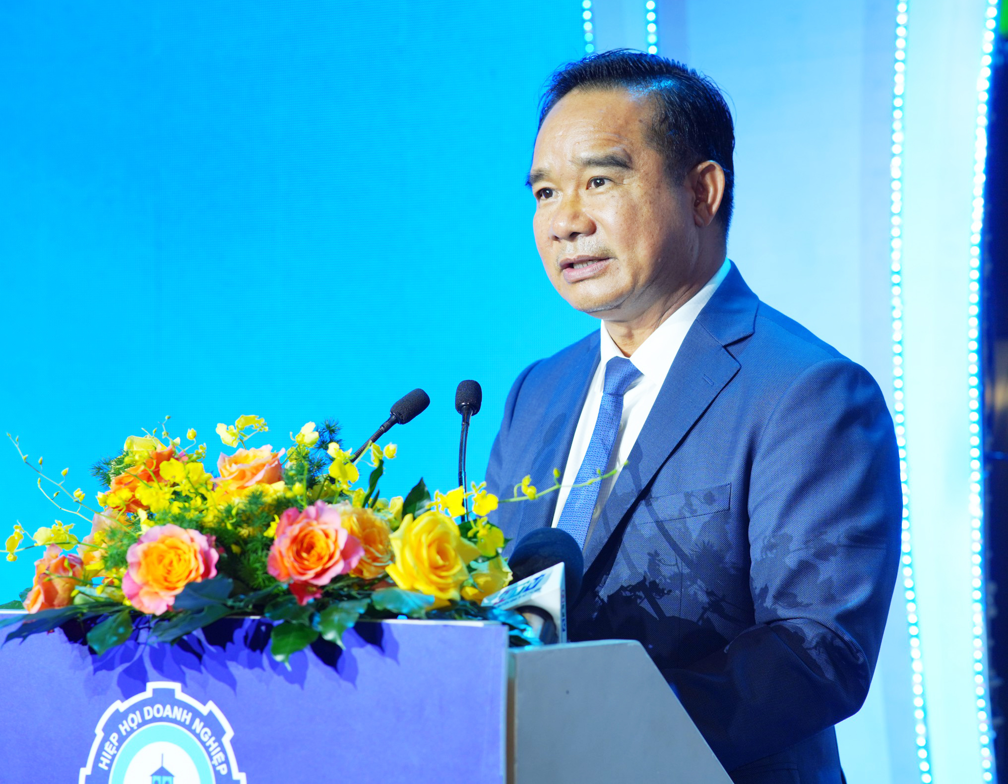 Chủ tịch Nguyễn Văn Được đặt hàng doanh nghiệp TP.HCM: Hãy cùng kiến tạo chính sách - Ảnh 2.