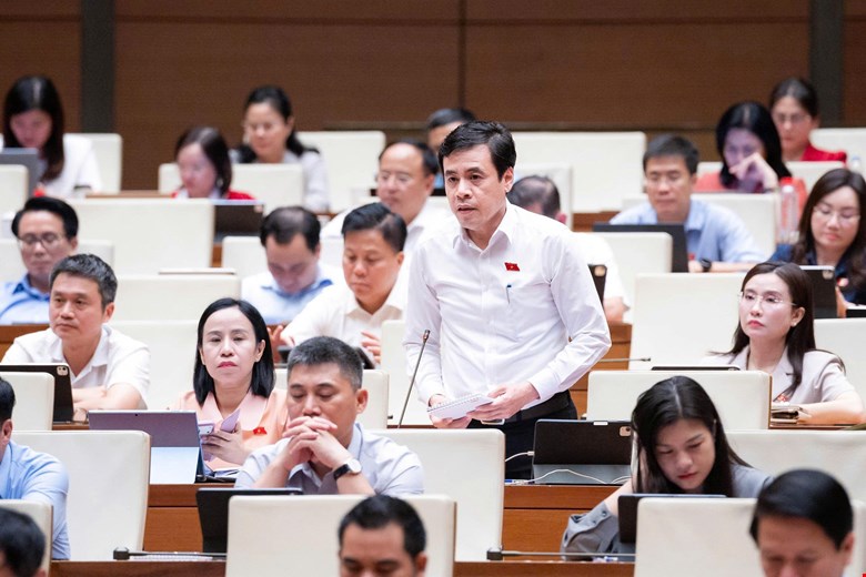 Phát triển cơ quan báo chí chủ lực đa phương tiện tại TP.HCM từ Luật Phát triển đô thị - Ảnh 4.