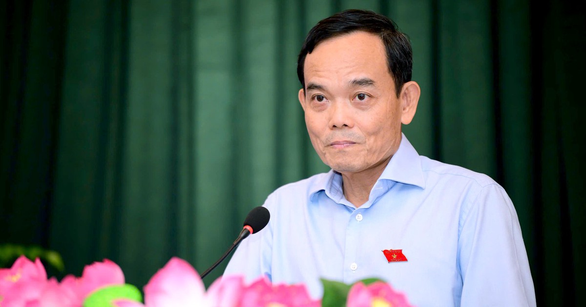 Bí thư Trần Lưu Quang: TP.HCM khuyến khích chuyển đổi phương tiện xanh, không cấm xe xăng